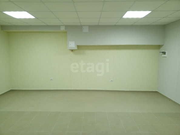 
  Продается универсальное помещение, 72 м², Пригородная ул, д. 251ак2
. Фото 4.