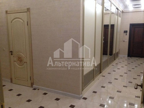 
  Продается 3-комн. квартира, 114 м², Шаумяна ул
. Фото 10.