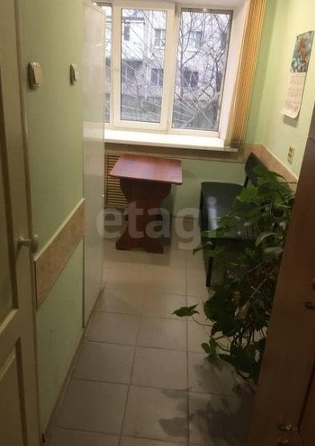 
  Сдается 1-комн. квартира, 32 м², Серова ул, д. 2/2
. Фото 3.