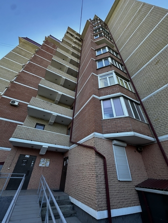 
  Продается 1-комн. квартира, 52 м², Булгакова ул, д. 5
. Фото 2.