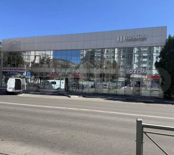 
  Продается универсальное помещение, 685 м², Победы пр-кт
. Фото 9.