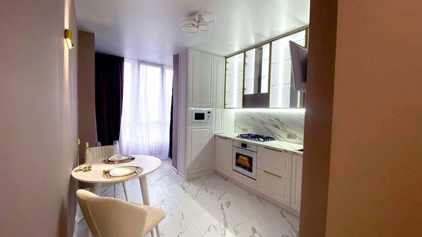 
  Продается 1-комн. квартира, 40 м², Российский пр-кт, д. 13
. Фото 1.