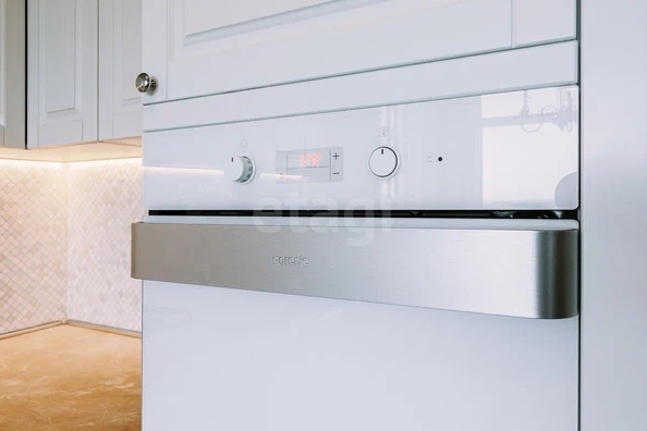 
  Продается 4-комн. квартира, 110 м², Лопырина ул, д. 121
. Фото 18.