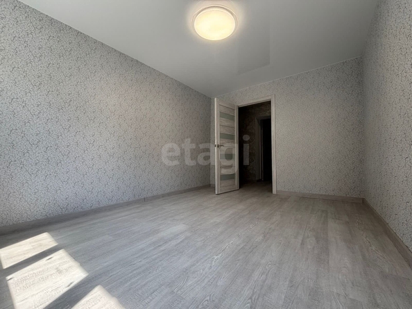 
  Продается 3-комн. квартира, 60 м², Мира ул, д. 161
. Фото 2.