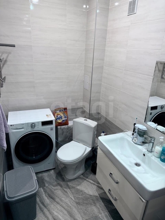 
  Продается 2-комн. квартира, 53.4 м², Войкова ул, д. 462
. Фото 3.