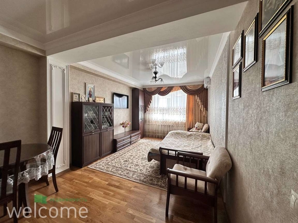 
  Продается 2-комн. квартира, 70.4 м², Серова ул, д. 478/4
. Фото 10.