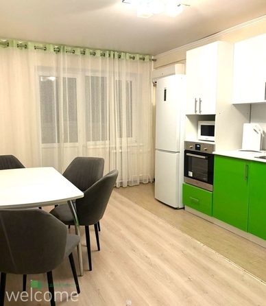 
  Продается 3-комн. квартира, 100 м², 50 лет ВЛКСМ ул, д. 99
. Фото 10.