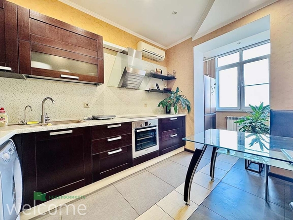 
  Продается 2-комн. квартира, 78 м², Маяковского ул, д. 15
. Фото 2.