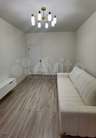 
  Продается 1-комн. квартира, 49.2 м², Никольская ул
. Фото 4.