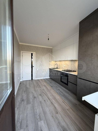 
  Продается 1-комн. квартира, 34 м², Очаровательная ул
. Фото 6.