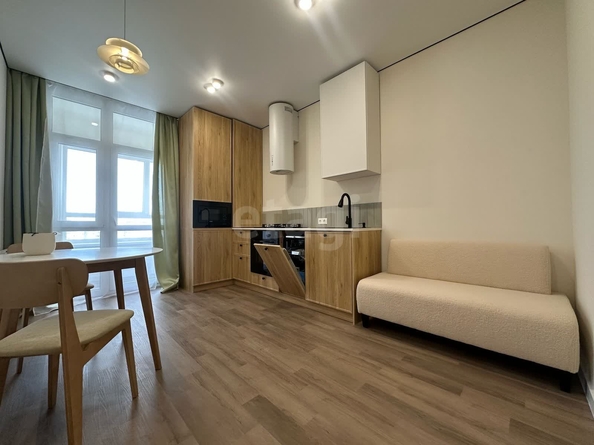 
  Продается 2-комн. квартира, 53 м², Николая Голодникова ул, д. 7к1
. Фото 5.