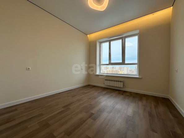 
  Продается 2-комн. квартира, 53 м², Николая Голодникова ул, д. 7к1
. Фото 14.