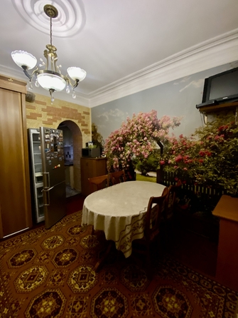 
  Продается 4-комн. квартира, 59.5 м², Коста Хетагурова ул, д. 42
. Фото 3.