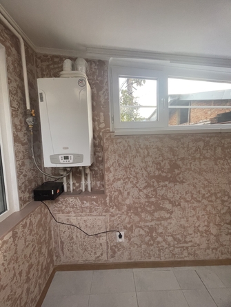 
  Продается 3-комн. квартира, 46.4 м², Крайнего ул, д. 23
. Фото 4.