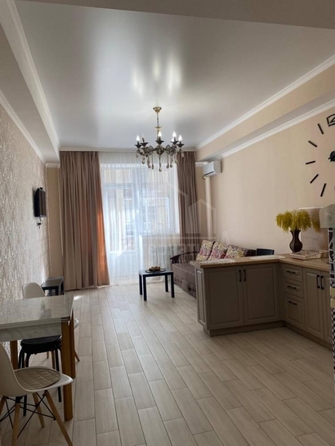 
  Продается 1-комн. квартира, 62 м², Октябрьская ул
. Фото 3.