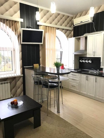 
  Продается 1-комн. квартира, 39 м², Пятигорская ул
. Фото 2.