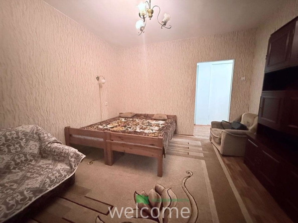 
  Продается 1-комн. квартира, 35.7 м², Пирогова ул, д. 15
. Фото 4.