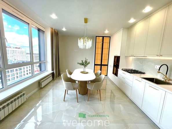 
  Продается 3-комн. квартира, 91 м², Тухачевского ул, д. 33к3
. Фото 2.