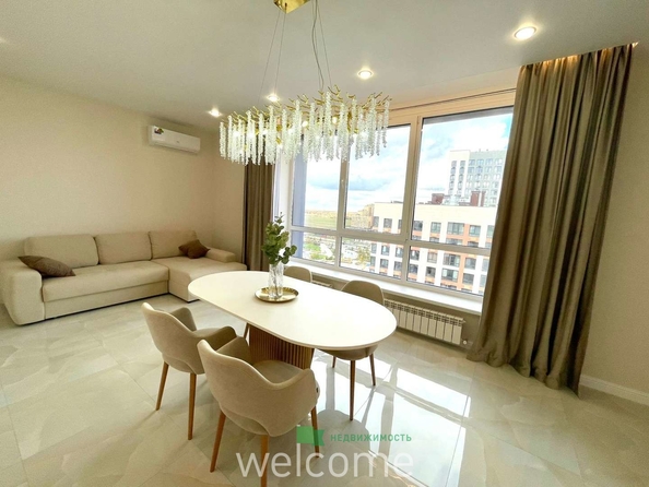 
  Продается 3-комн. квартира, 91 м², Тухачевского ул, д. 33к3
. Фото 8.