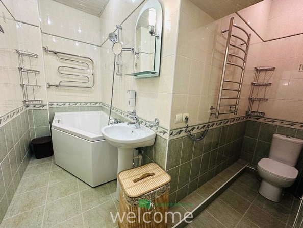 
  Продается 4-комн. квартира, 105 м², Восточный пер, д. 2
. Фото 13.