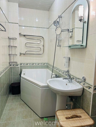 
  Продается 4-комн. квартира, 105 м², Восточный пер, д. 2
. Фото 14.