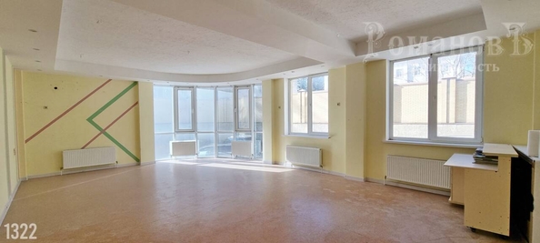 
  Продается студия 126.8 м². Фото 1.
