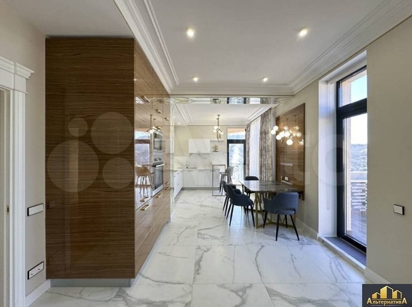 
  Продается 4-комн. квартира 212.5 м². Фото 24.