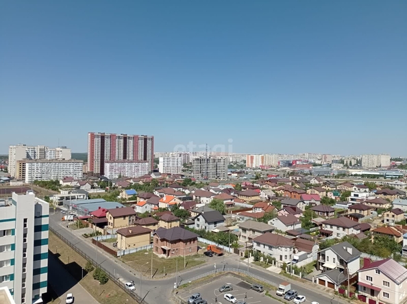 
   Продам 2-комнатную, 71.9 м², Тюльпановая ул, 10/4

. Фото 6.