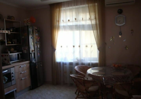 
   Продам 3-комнатную, 104.7 м², Советская ул, 10а

. Фото 4.