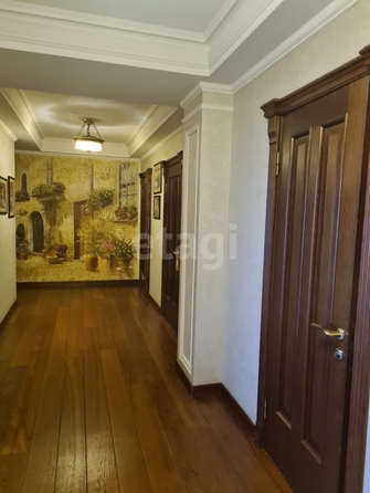 
   Продам 4-комнатную, 143.7 м², Партизанская ул, 2

. Фото 9.