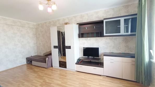 
   Продам 1-комнатную, 39.3 м², Андреевская ул, 2

. Фото 5.