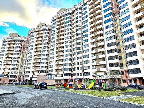 
  Продается 2-комн. квартира 101 м². Фото 1.