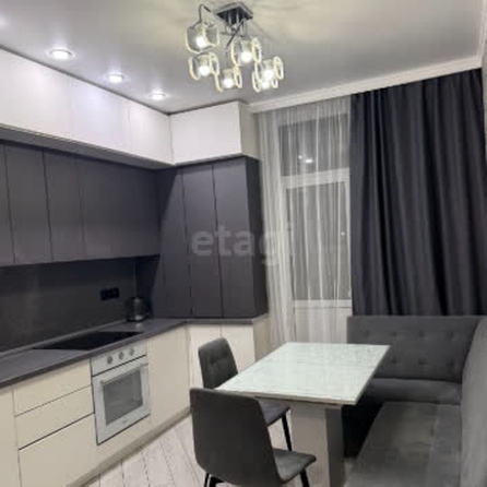 
  Сдается 1-комн. квартира 42 м². Фото 1.