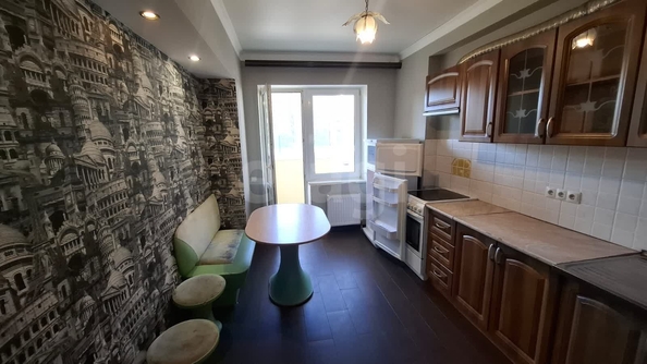 
  Продается 2-комн. квартира 65 м². Фото 1.