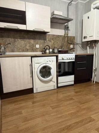
  Сдается 1-комн. квартира 40 м². Фото 1.