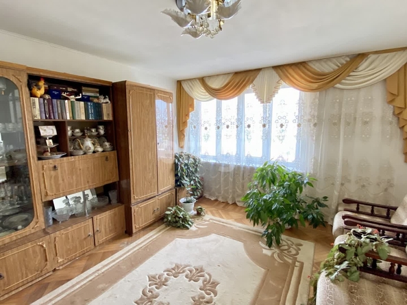 
  Продается 3-комн. квартира 71.2 м². Фото 1.