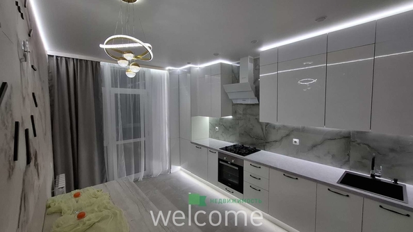 
  Продается 2-комн. квартира 63 м², в ЖК Высота, литер 4.2. Фото 13.