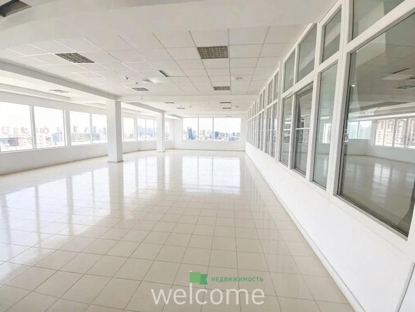 
  Продается торговая площадь 229 м². Фото 2.