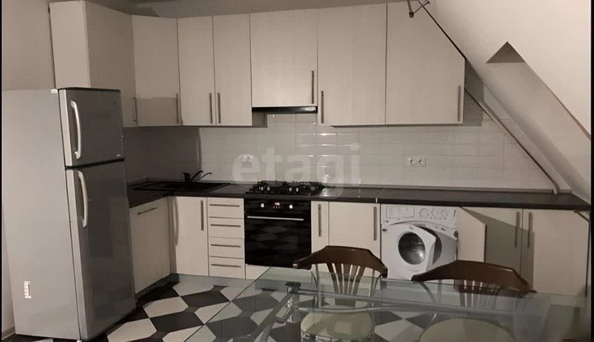 
  Продается 3-комн. квартира 123 м². Фото 1.