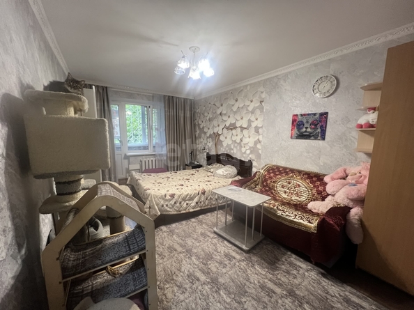 
  Продается 2-комн. квартира 57 м². Фото 1.