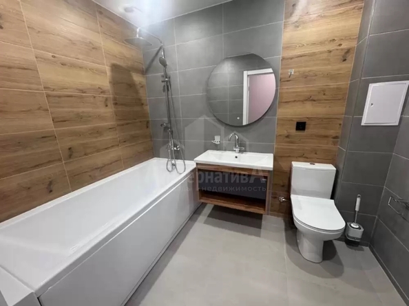 
  Продается 2-комн. квартира 65 м². Фото 8.