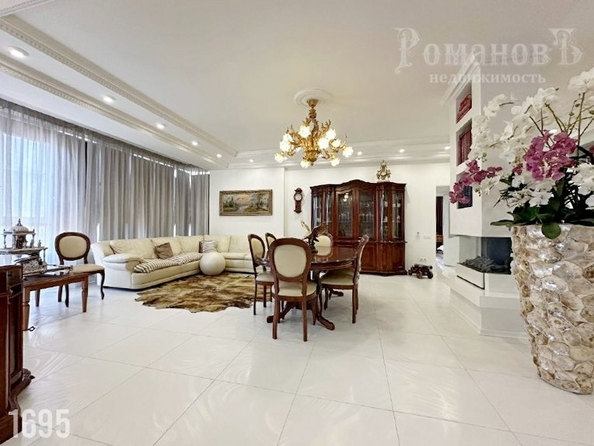 
  Продается 3-комн. квартира 130 м². Фото 1.