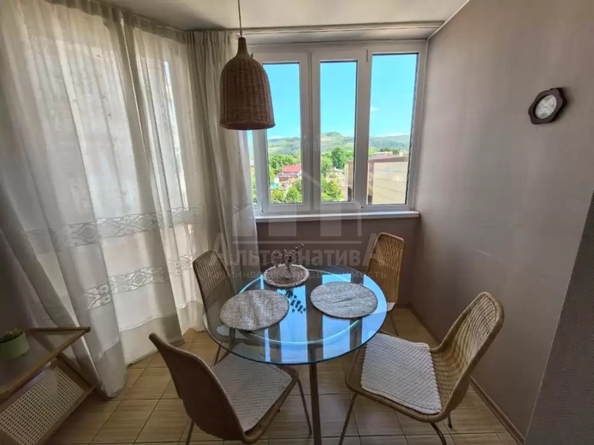 
  Продается 3-комн. квартира 66.6 м². Фото 1.
