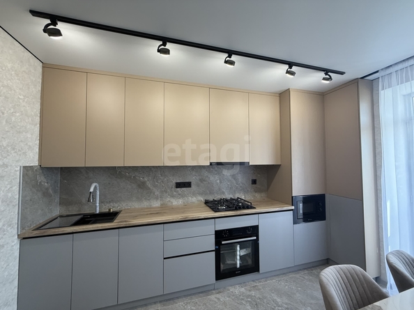 
  Продается 3-комн. квартира 76.4 м², в КП Адмирал. Фото 2.
