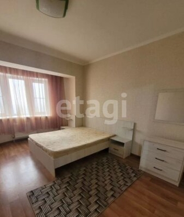 
  Сдается 2-комн. квартира 65 м². Фото 2.