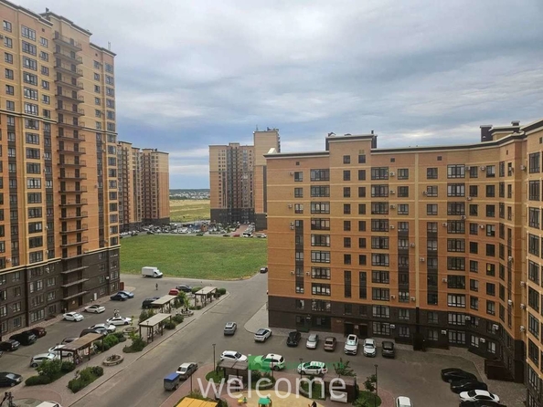 
  Продается 2-комн. квартира 68.8 м². Фото 1.