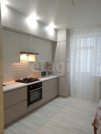 
  Продается 2-комн. квартира 64 м². Фото 1.