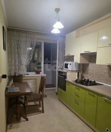 
  Сдается 3-комн. квартира 62.4 м². Фото 1.