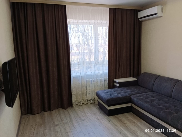 
   Продам 1-комнатную, 35.6 м², Ленина ул, 199Б

. Фото 1.