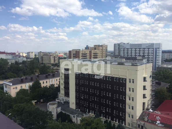 
   Продам 7-комнатную, 321 м², Ленина ул, 235а

. Фото 2.